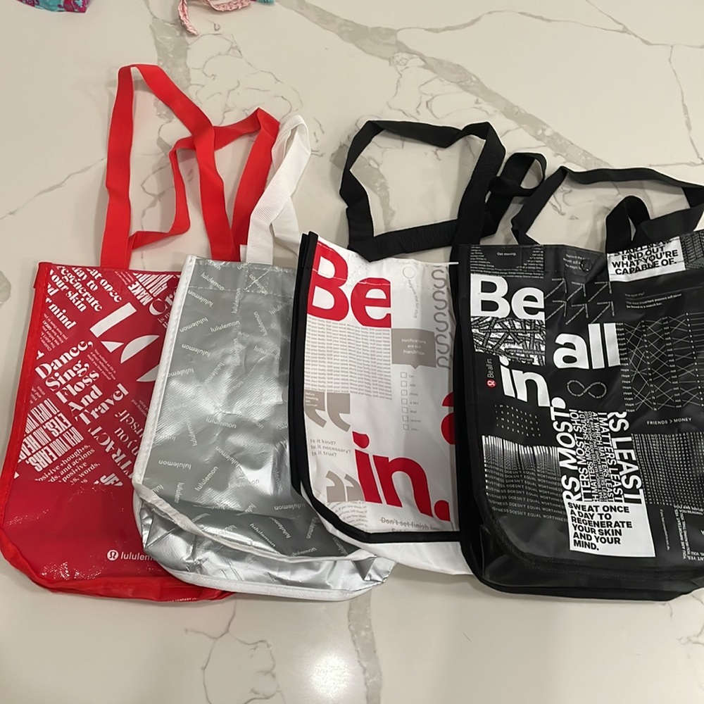 BUNDLE - 4 Lululemon Reusable Bags Small